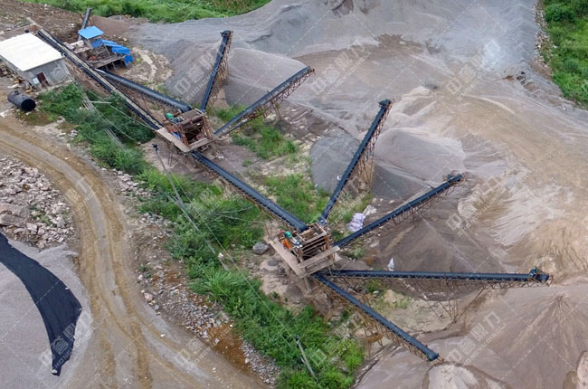 湖南張家界桑植縣何家坪采石場石料生產(chǎn)線