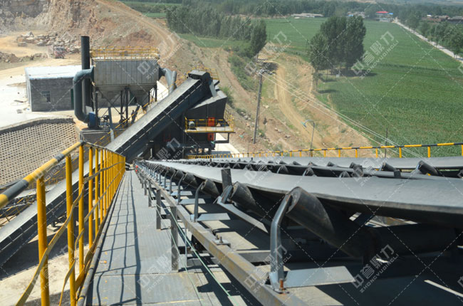 河北邢臺臨城中聯(lián)水泥石料生產(chǎn)線輸送